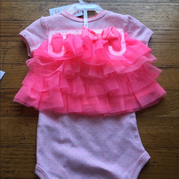 J.O.Y by carters bunny 🐰 outfit - Picture 3 of 3